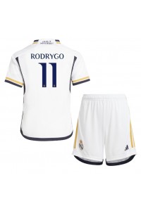 Real Madrid Rodrygo Goes #11 Jalkapallovaatteet Lasten Kotipeliasu 2023-24 Lyhythihainen (+ Lyhyet housut)